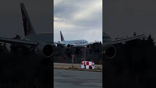 Qatar Boeing 777200LR landing at SeaTac Airport runway 34R from Doha in 2022 qatar boeing 777 [upl. by Merete821]