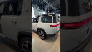 Rivian R1S SUV [upl. by Dahle]