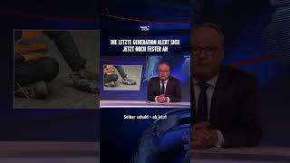 Die Letzte Generation klebt sich jetzt noch fester an  heuteshow shorts [upl. by Dory]