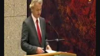 Wilders en zn autootje  APB [upl. by Gaylor]