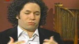 Entrevista a Gustavo Dudamel [upl. by Enymsaj700]