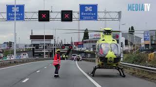 Motorrijder zwaargewond na ongeval voor Beneluxtunnel A4 Vlaardingen [upl. by Htiek]