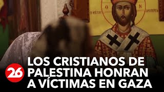 Cristianos palestinos encendieron velas para honrar a las víctimas en Gaza [upl. by Wayolle735]