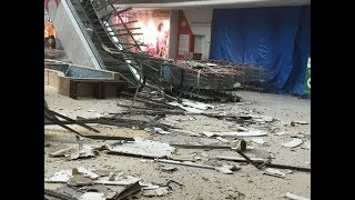 Raghuleela Mall Vashi  Ceiling Collapse  Mumbai [upl. by Ardell]