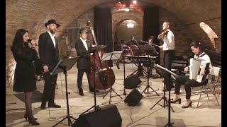 PREßBURGER KLEZMER BAND quotVen di lakhstquot  quotWhen you laughquot Music and Lyrics Maks Perelman [upl. by Oakman]