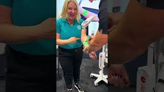 Vein Finding for IV insertions Vein Finder Demo  How to find difficult veins [upl. by Brabazon192]