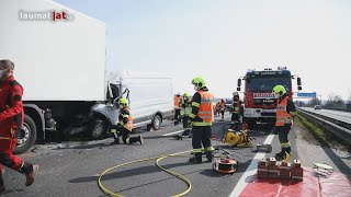 Tödlicher Unfall im Rückstaubereich auf der Welser Autobahn bei Marchtrenk [upl. by Margalit]