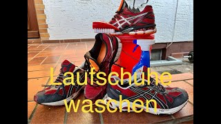 Laufschuhe waschen und reinigen [upl. by Wrench436]