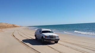 Strandfahrt in Mauretanien mit Mercedes W124  Dust and Diesel Afrika Rallye [upl. by Ettelegna]