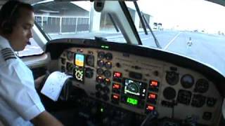 ENGINES START AND TAXI KING AIR 90 READ DESCRIPTION PLEASE [upl. by Tomasina107]