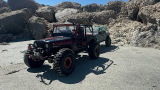 2 JEEPS ON THE BEACH [upl. by Refeinnej]