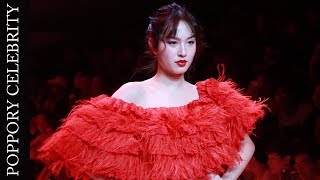 ปอย ตรีชฎา  ISSUE  BIFW2019  Bangkok International fashion Week 2019  VDO BY POPPORY [upl. by Aroon116]