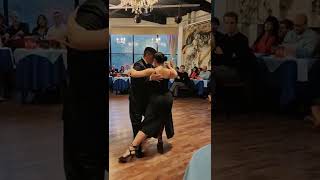 Noe Andino y Salvador Guerra Infamia DArienzo La Rosa Milonga 29may22 [upl. by Orenid46]