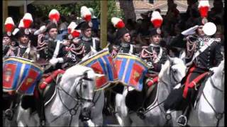 Italie une fête nationale particulière à plus dun titre [upl. by Notsle]