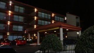 Hotel Tour Americas Best Inn in Birmingham AL room compared to Days Inn in Princton WV [upl. by Lewap]