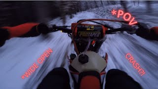 2 STROKE RIPPING IN THE SNOWY FOREST💨💥🥶 KTM 250 EXC 2002 [upl. by Hannie489]