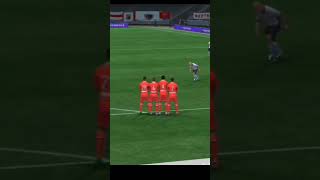 Scoring a free kick with KOEMAN 😮 eafcmobile fifamobile freekick [upl. by Vladi]