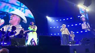 Grupo Firme triunfa en TMobile Arena de Las Vegas [upl. by Maryrose]