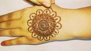 back hand mehndi design gol tikli design like and subscribe my channel viral video [upl. by Ric]