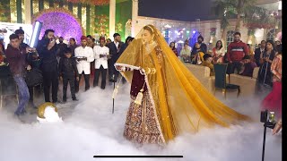 Bride entry dance😍 Indian wedding 2023 Mansi Yadav Bridal entry  ShivkiMansi [upl. by Tonkin]