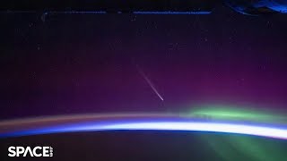 Comet TsuchinshanATLAS captured in amazing timelapse from space [upl. by Einhpad615]