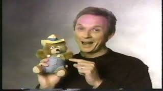 Whataburger WhataBears Plush Toys Mel Tillis 1986 Commercial [upl. by Nauqes]