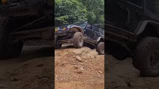 4 Door Wrangler Crawling Trail 22 At Windrock Offroad Park jeep jeepwrangler offroad offroading [upl. by Moreville21]