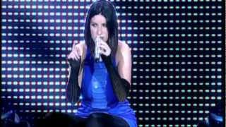 Laura Pausini  La Soledad live [upl. by Grata]