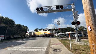 Railroad Crossing Winter Park US  N New York Ave  Florida [upl. by Niuq]