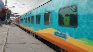 Sealdah Rajdhani Express Video  video sealdahrajdhani rajdhaniexpress rajdhanitrain subscribe [upl. by Josephine]