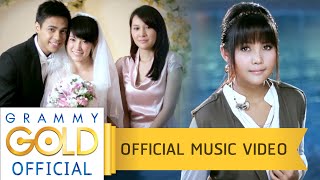 อยากเป็นแฟนเธอแทนเขา  ตั๊กแตน ชลดา 【OFFICIAL MV】 [upl. by Mariana]