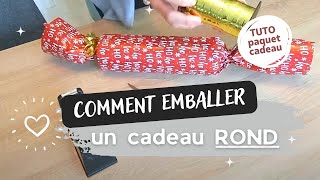 🎅🎄🎁 Comment emballer un paquet CADEAU ROND en forme de cylindre [upl. by Eilime]