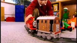 Duplo Trein  Thomas de trein  wwwGIGAspeelgoednl [upl. by Ayamat]