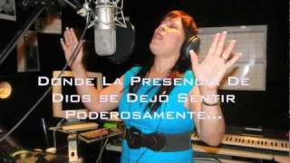 Yadira Coradin quotCanto a Tu Nombrequot [upl. by Brothers304]