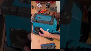 Makita DMR107 Reparatur diy repair makita soldering electronics [upl. by Notreve]