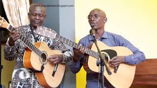 Duo Canhoto solando Meninos do Huambo original de Rui Mingas e Manuel Rui Monteiro UEA Luanda [upl. by Zane]