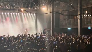 Beatsteaks  I dont care as long as You sing LKA Longhorn Stuttgart 180924 HD  Please Tour [upl. by Gennaro]