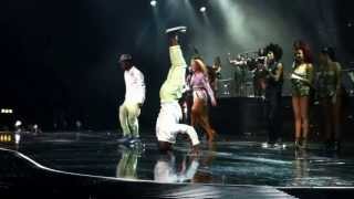 WTOFO on Stage with BEYONCE  29th May 2013 [upl. by Jarv]