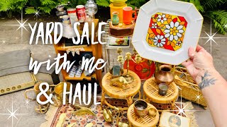 Thrifting Yard Sale amp HUGE haul  Vintage Home Decor For Resale 🇨🇦 [upl. by Nedle]