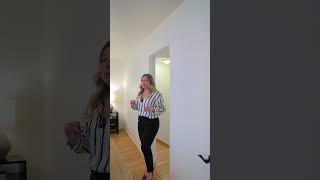 Touring Beautiful 3 Bedroom Townhouse in Encino Los Angeles realestate townhouse [upl. by Eilrahc]