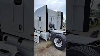 2014 Peterbilt 579 Exterior Walkaround trucking peterbilt579 peterbilt [upl. by Gaul898]