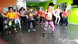 ZUMBA CON CHIO la sabrosura TE LAVASTE LA CARA Y EL MONO NO 😂😂😂 [upl. by Nnaeiram]