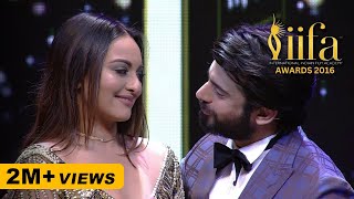 Fawad ki shayari par Sonakshi fida [upl. by Tteirrah]