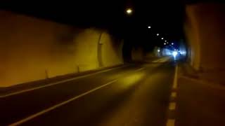 Moto ninja a toda velocidad por un tunel [upl. by Isied]