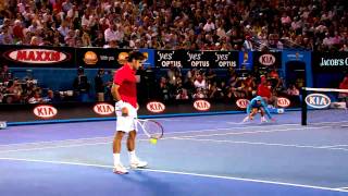 Ball Boy Classic Catch With Roger Federer  Australian Open 2012 [upl. by Teufert]