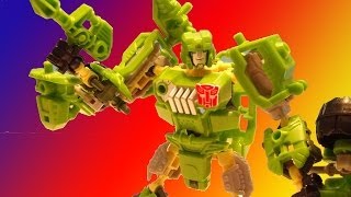 AUTOBOT HOUND CONSTRUCTBOTS TRANSFORMERS VIDEO TOY REVIEW [upl. by Normy]