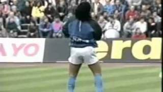 Maradona riscaldamento Monaco semifinale Bayern Napoli 1989 [upl. by Bennet]