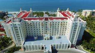 Hotel Riu Vallarta  Luxe tout inclus [upl. by Adalheid]