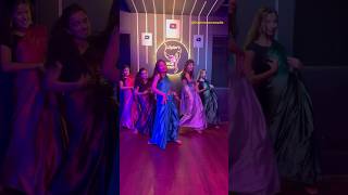 Tujhe chand ke bahane dekhu dstylersdancestudio dance oldsong oldschool bollywood dancer fun [upl. by Ai727]