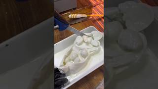 LA FIGLIATA DEI MONTI LATTARI 😱 food yummy mozzarella [upl. by Daly]